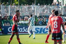 El Deportivo Maipú perdió por segunda vez consecutiva como visitante: hace dos semanas había mordido el polvo ante San Miguel. Foto: Archivo El Deportivo Maipú perdió por segunda vez consecutiva como visitante: hace dos semanas había mordido el polvo ante San Miguel. Foto: Archivo