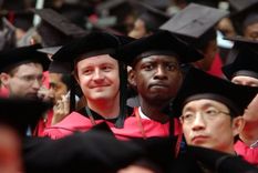 El multimillonario negocio de tierras de la Universidad de Harvard en América Latina