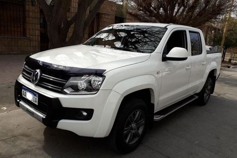 El usado del día: Volkswagen Amarok 2016 ¡flamante!