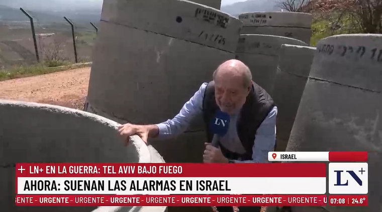 Alfredo Leuco se refugió en plena ruta luego de que sonaron las alarmas. Alfredo Leuco se refugió en plena ruta luego de que sonaron las alarmas.