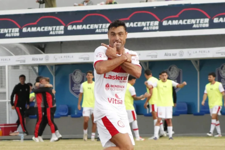 Huracán y San Martín pusieron primera en el Federal A. Foto: Prensa HLH