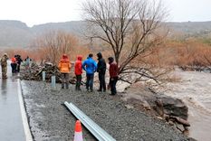 mas de 60 familias fueron evacuadas por las intensas lluvias en neuquen