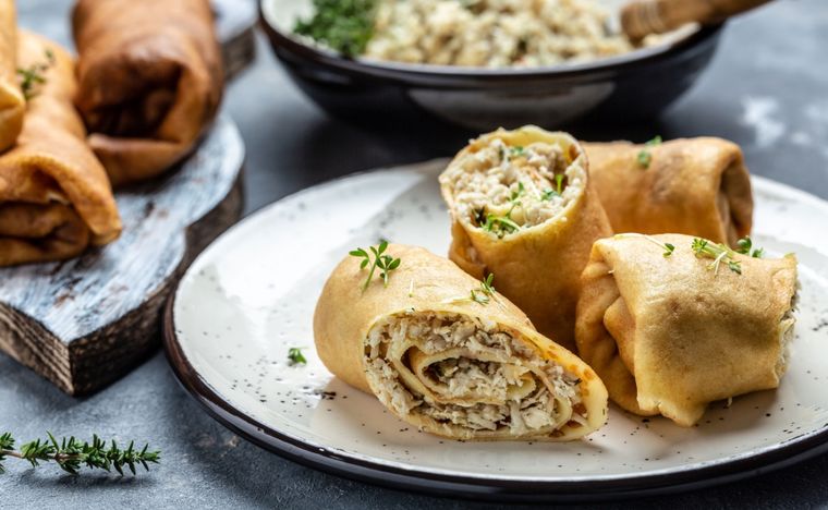 Crepes de pollo y espinaca Una receta simple y en pocos minutos que te sorprenderá. Foto: Shutterstock