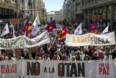 Hay también grandes protestas contra la cita de la alianza militar. Foto: Elpais. Hay también grandes protestas contra la cita de la alianza militar. Foto: Elpais.