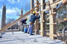 Lejos de la recuperación económica: la inversión real cayó casi un 30% en junio Foto: Noticias Argentinas