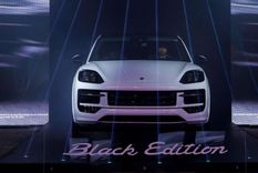 &nbsp;Porsche lanza las ediciones Black Edition para el Taycan y el Cayenne