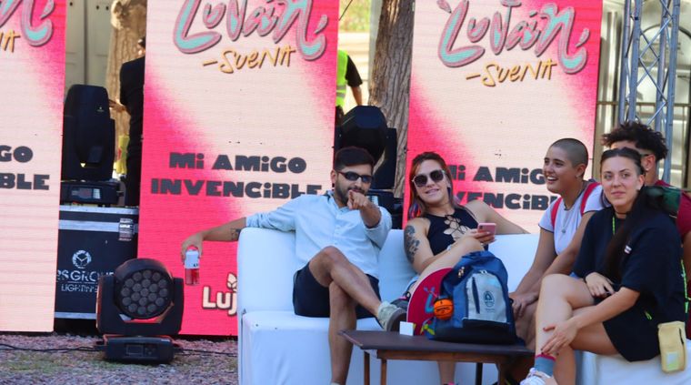 Los fanáticos del indie ya pueden sacar sus entradas a través de la plataforma Entrada Web. Los fanáticos del indie ya pueden sacar sus entradas a través de la plataforma Entrada Web.