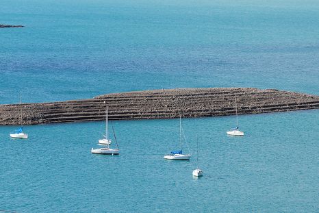 Potrerillos es uno de los puntos turísticos más elegidos de Mendoza. Potrerillos es uno de los puntos turísticos más elegidos de Mendoza.