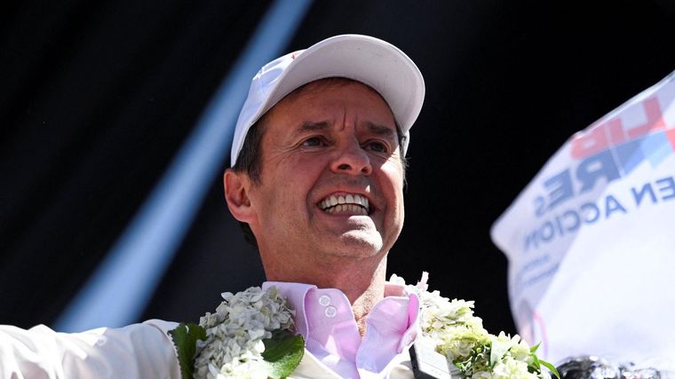 Jorge "Tuto" Quiroga busca volver a la presidencia después de 23 años.