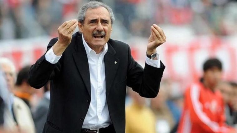 Angel Cappa le respondió a Scaloni.