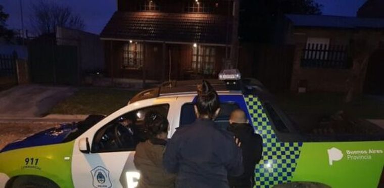 Violento Los vecinos contaron que los asaltantes ingresaron de modo agresivo. Foto: Infobrisas