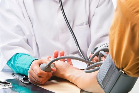 La hipertensión arterial pulmonar (HAP) afecta principalmente a mujeres adultas jóvenes y presenta un diagnóstico tardío. La hipertensión arterial pulmonar (HAP) afecta principalmente a mujeres adultas jóvenes y presenta un diagnóstico tardío.
