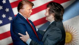 Los presidentes de Estados Unidos y Argentina, Donald Trump y Javier Milei, adoptaron una política de recorte del gasto público, pero con condiciones y resultados distintos.