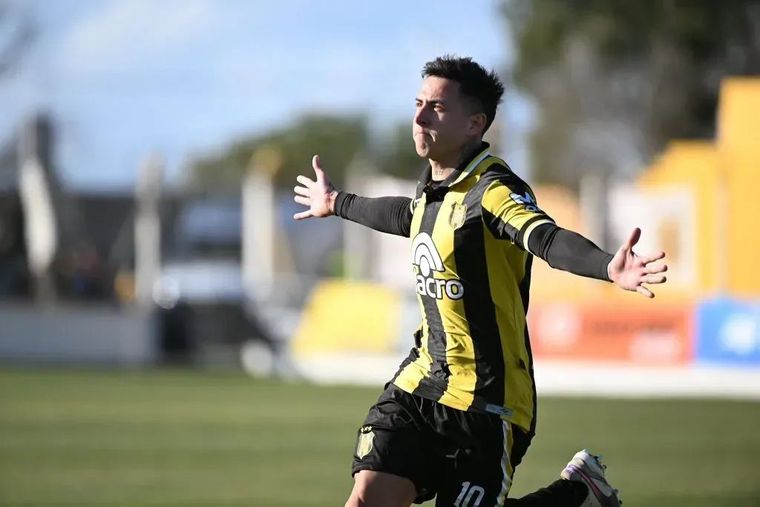 Nazareno Solís no renovará con Boca tras casi una década y seguirá jugando en Deportivo Madryn.