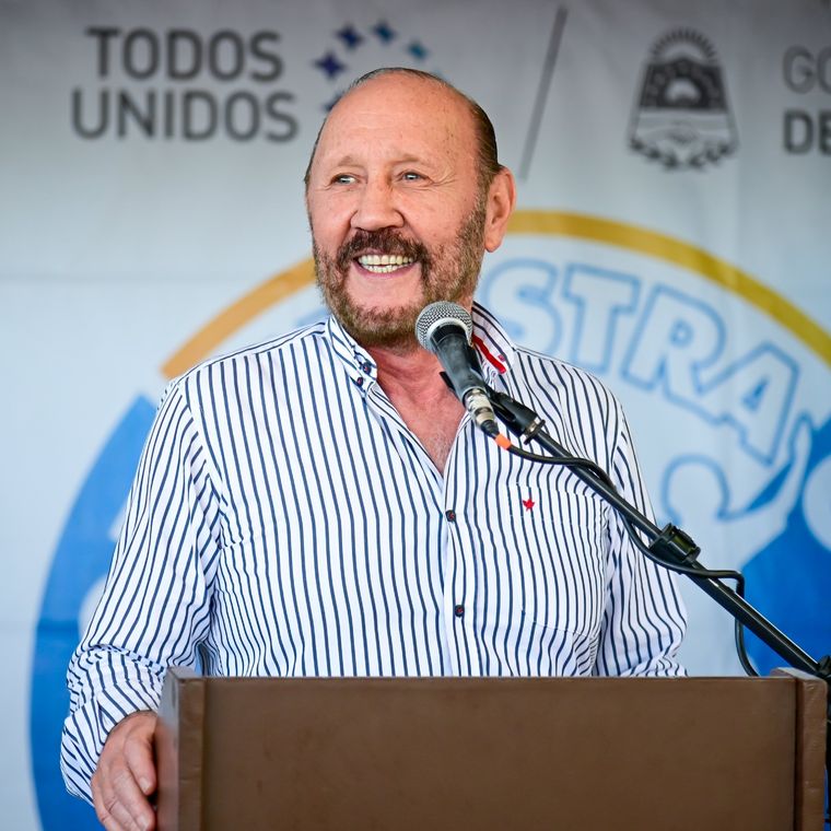 Insfrán envió un proyecto de Ley para reformar la Constitución de Formosa. Foto: Twitter @Insfran_gildo