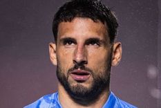 Calleri salió con una camiseta en homenaje al defensor uruguayo. Foto: @jocalleri Calleri salió con una camiseta en homenaje al defensor uruguayo. Foto: @jocalleri