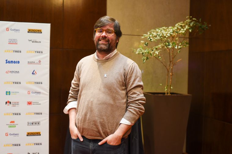 Sabtago Siri pasó por Mendoza y habló del impacto de la inteligencia artificial en la construcción.