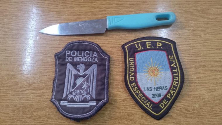 El cuchillo incautado por personal de la UEP. Foto: Gentileza.