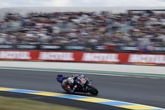 Algunas de las imágenes que dejaron las prácticas de este viernes. Foto: EFE