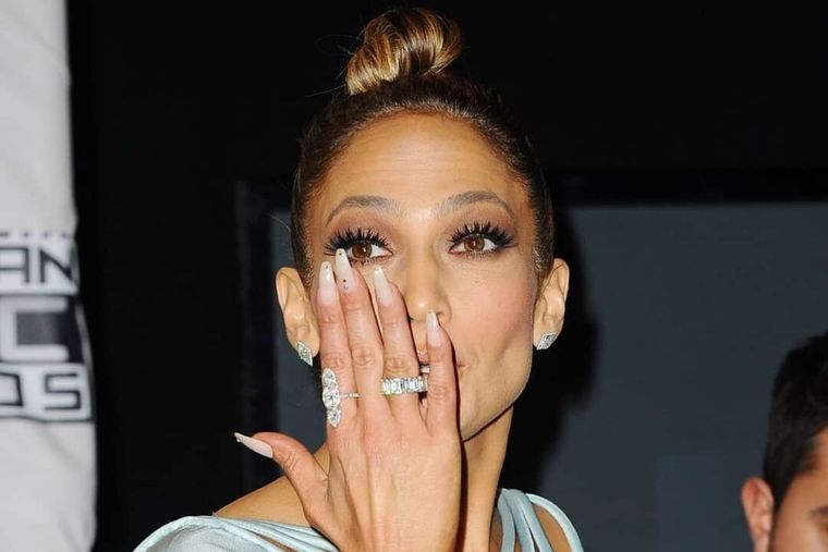 Jennifer López, Jlo