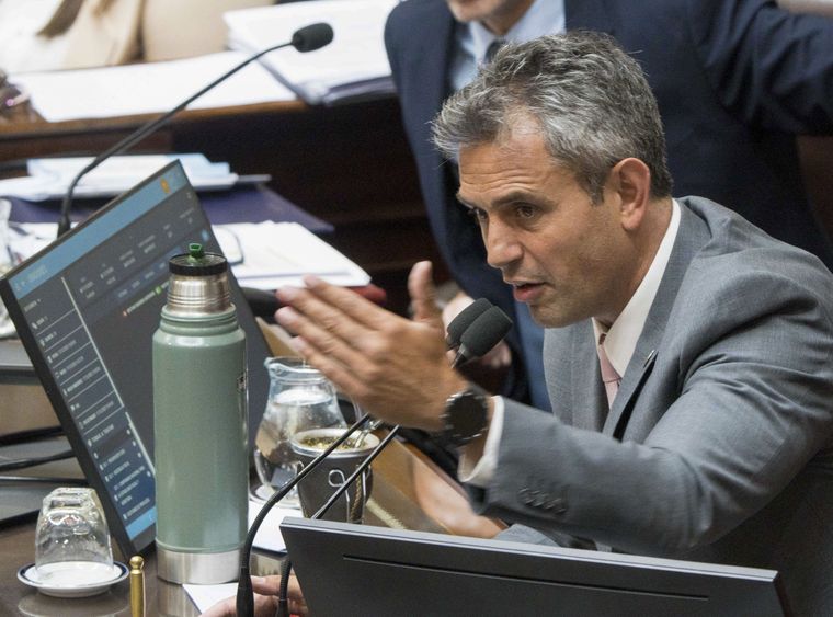 Martín Menem este miércoles, en la Cámara Baja donde buscara lograr la media sanción de los proyectos de Presupuesto 2026, Ley de Inocencia Fiscal y la regla fiscal y monetaria.