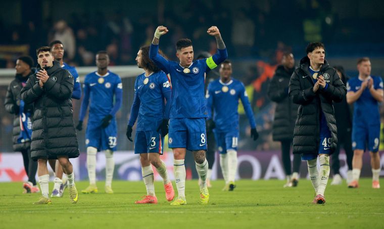 Enzo Fernández tuvo una gran actuación en la goleada del Chelsea al Barcelona.