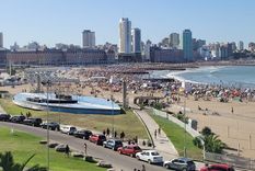 El FIFA Fan Fest de Mar del Plata tendrá pantallas hacia la plaza y hacia el mar para permitir a más gente ver el encuentro