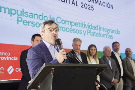 Martín Rappallini, titular de la Unión Industrial Argentina está levantando el perfil ante la estigmatización de los empresarios fabriles que viene haciendo Javier Mileicomo, apuntando a empresarios como Paolo Rocca y Javier Madanes Quintanilla, . Martín Rappallini, titular de la Unión Industrial Argentina está levantando el perfil ante la estigmatización de los empresarios fabriles que viene haciendo Javier Mileicomo, apuntando a empresarios como Paolo Rocca y Javier Madanes Quintanilla, .