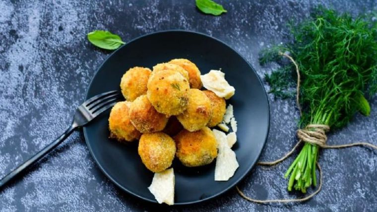 Deleita a tu familia con estas deliciosas croquetas de atún Foto: Shutterstock
