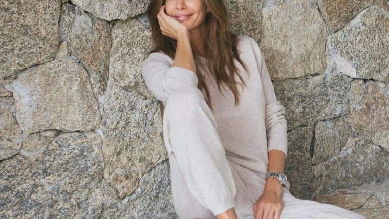 Juliana Awada sorprendió con su look.