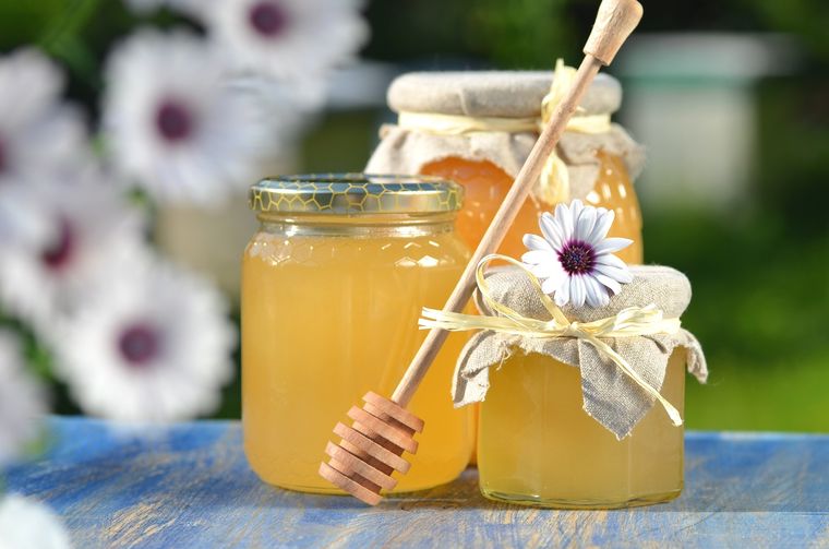 El ritual del vinagre y la miel se hizo viral en TikTok y aseguran que hay que hacerlo por 21 días para atraer amor y dinero Foto: SHUTTERSTOCK