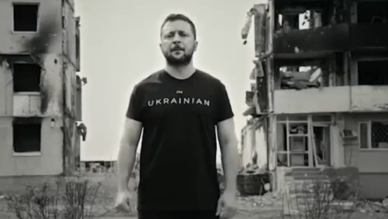 El presidente ucraniano filmó un impactante mensaje por el Día de la Victoria.