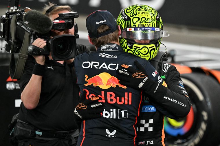 Lando Norris llenó de elogios a Max Verstappen por su gran remontada en el final de temporada.