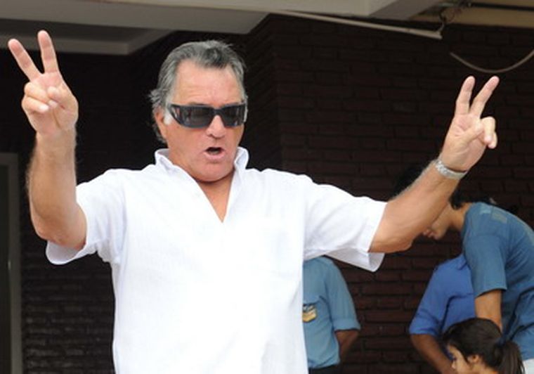 Barrionuevo, feliz por la liberación de Momo Venegas. Foto: Télam