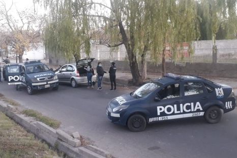 Bomberos voluntarios de Maipú trabajaron en el lugar para controlar el fuego Foto: Imagen ilustrativa /Archivo