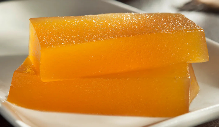 Antes de existir la gelatina, la receta de dulce de batata se espesaba con agar-agar o simplemente se cocinaba por más tiempo. Antes de existir la gelatina, la receta de dulce de batata se espesaba con agar-agar o simplemente se cocinaba por más tiempo.