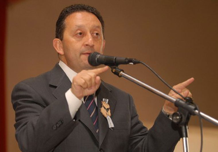 El gobernador vuelve mañana después de haber estado cinco días en Estados Unidos. Foto: Marcelo Ruiz/ MDZ