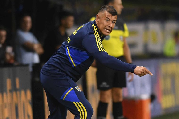 Almirón analizó la victoria ante Colo Colo. Foto: Télam