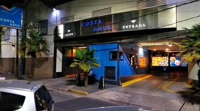 El lugar donde la adolescente fue hallada ensangrentada