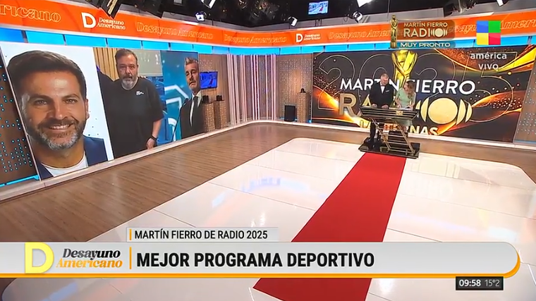 Los encargados de conducir la esperada premiación de los Martín Fierro serán Pamela David y Luis Novaresio. Los encargados de conducir la esperada premiación de los Martín Fierro serán Pamela David y Luis Novaresio.