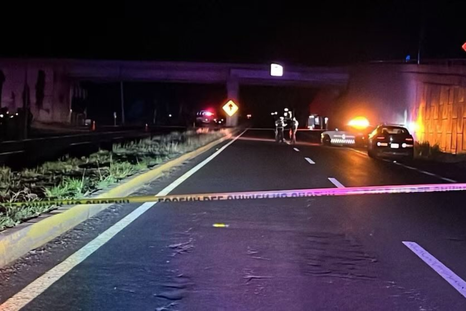 El hecho sucedió en Sinaloa donde cuatro de los cuerpos estaban colgados boca abajo en un puente El hecho sucedió en Sinaloa donde cuatro de los cuerpos estaban colgados boca abajo en un puente