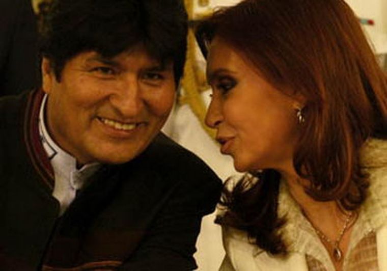 Cristina Kirchner junto al presidente boliviano, Evo Morales. Foto: web