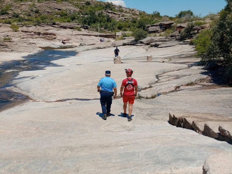 Un trágico accidente tuvo lugar este viernes al mediodía en el Balneario La Toma, en Mina Clavero. Foto: Policía de Córdoba