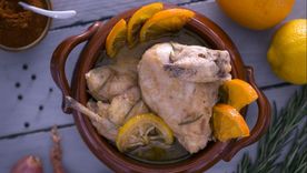 Fácil y distinto: receta de pollo marinado en cítricos. Fácil y distinto: receta de pollo marinado en cítricos.