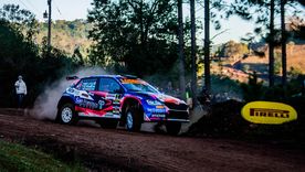 El Rally Argentino llegó a Misiones y concitó a decenas de miles de asistentes. El Rally Argentino llegó a Misiones y concitó a decenas de miles de asistentes.