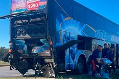 El micro que transportaba al plantel de Unión se accidentó en la ruta.