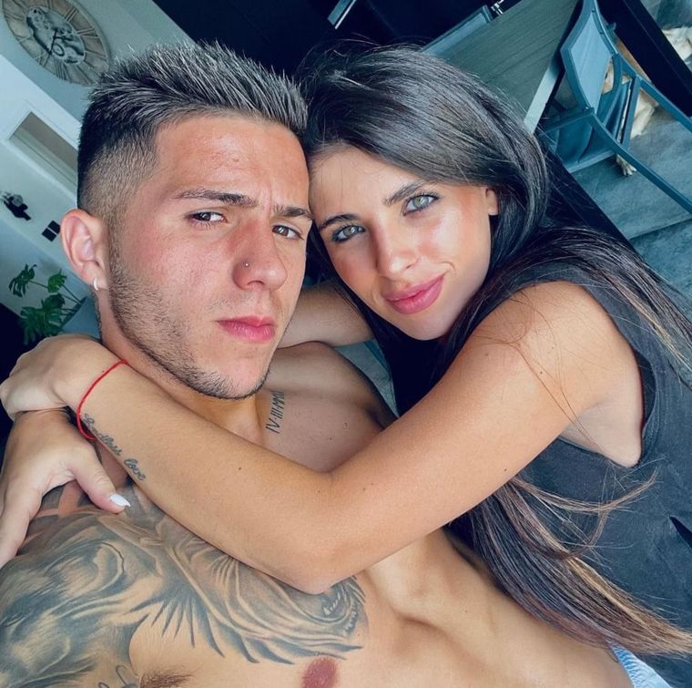 Valentina Cervantes deslumbró junto a Enzo Fernández y su hija.
