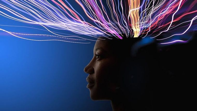 El cerebro humano tiene unas 80.000 millones de neuronas que forman redes o circuitos. Foto: GETTY IMAGES