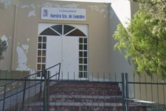 El hecho ocurrió en la capilla Nuestra Señora de Lourdes, ubicada en Lisandro de la Torre y Divina Providencia, en el barrio Quirno Costa de Comodoro Rivadavia. El hecho ocurrió en la capilla Nuestra Señora de Lourdes, ubicada en Lisandro de la Torre y Divina Providencia, en el barrio Quirno Costa de Comodoro Rivadavia.