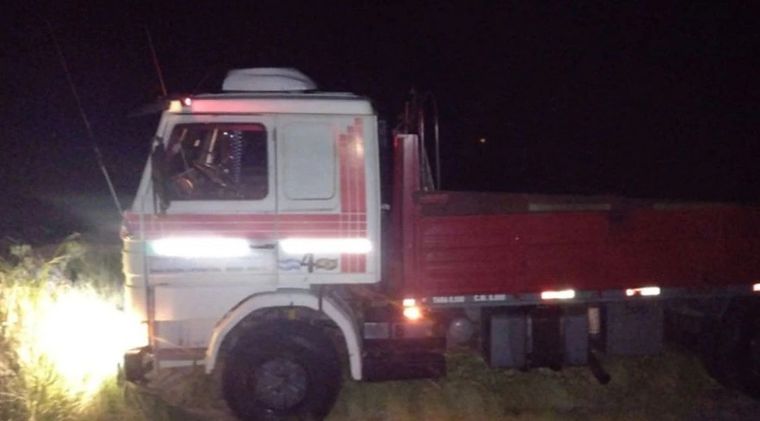 El hombre se desesperó e intentó salvarse, pero fue en vano